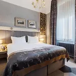 Hotel Eurostars Metropole 4*
