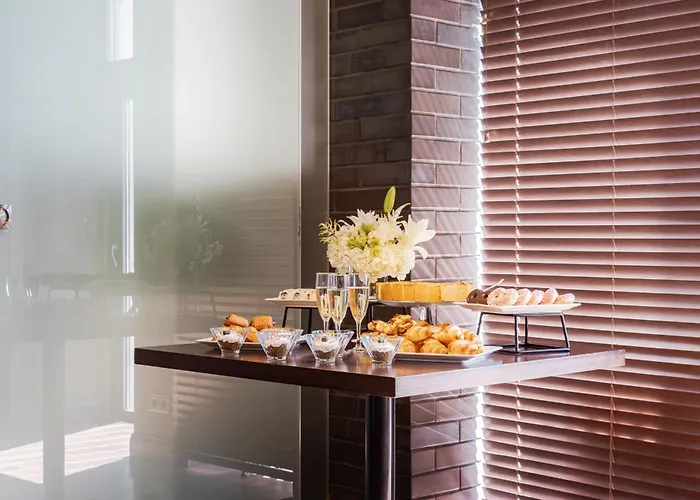 Eurostars Metropole 4*