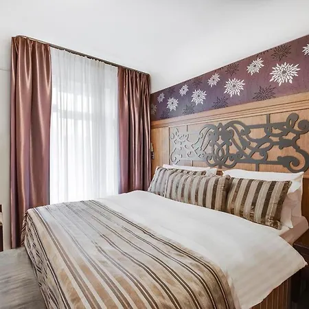 Eurostars Metropole Hotel