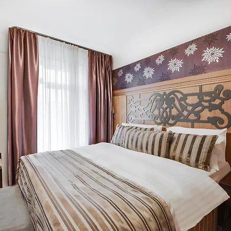 Eurostars Metropole 4*