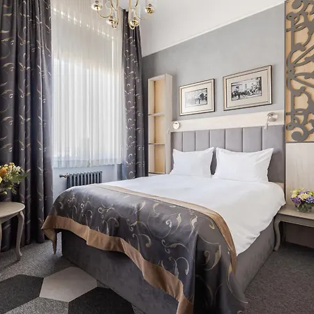 Eurostars Metropole Hotel