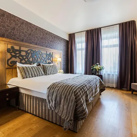 Eurostars Metropole 4*