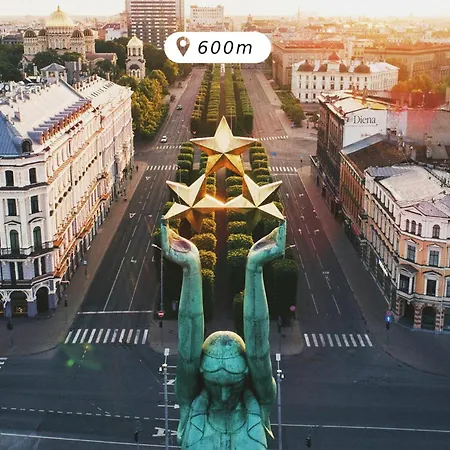 Eurostars Metropole فندق 4*