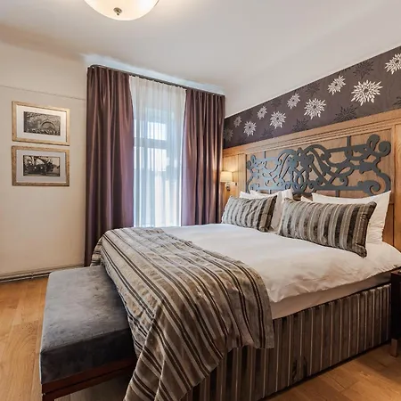 Отель Eurostars Metropole