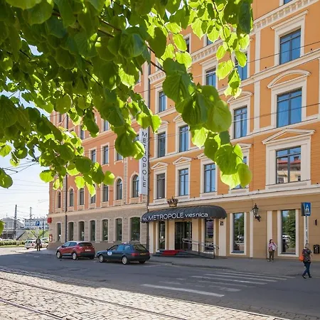 Eurostars Metropole Hotel 4*